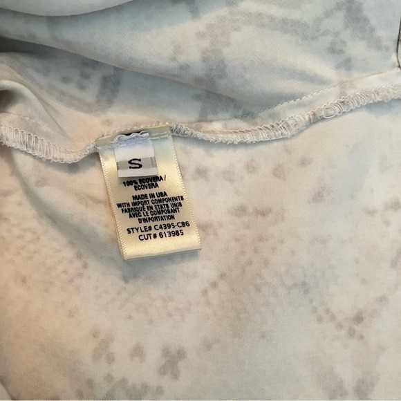 𝅺CLOTH and‎ Stone Snake Print Button Down shirt Size S - Picture 10 of 10